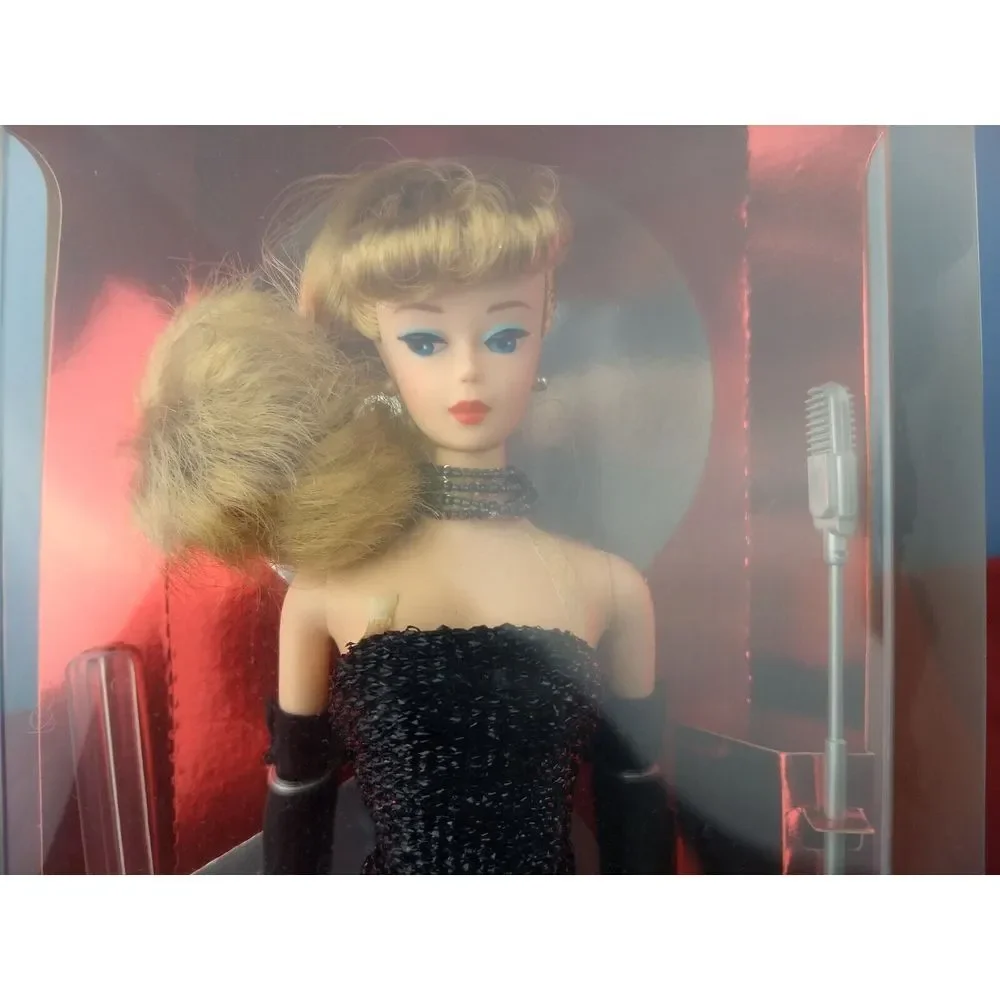 SOLO IN THE SPOTLIGHT BARBIE 1994 Special Edition 1960 Reproduction Mattel 13534